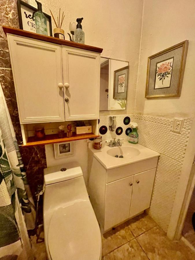 Habitacion Centrica Calle 8 マイアミ エクステリア 写真